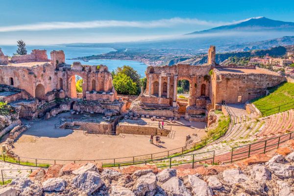 Ancient-Greek-Theater-in-Taormina-Sicily