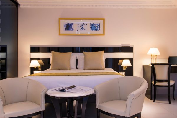 Aston-La-Scala-10-room