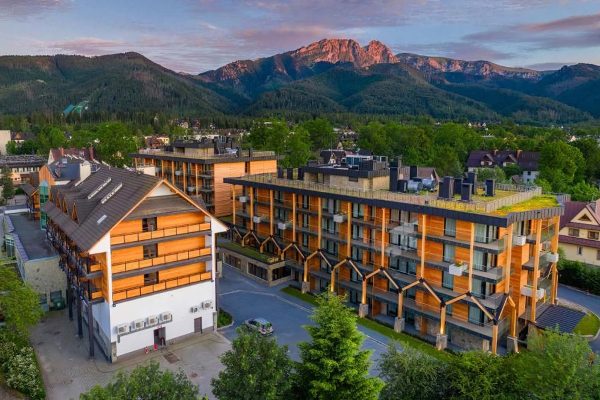 Bachleda-Residence-Zakopane-Poland-01