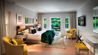 Fancourt-hotel-02-Luxury-Room