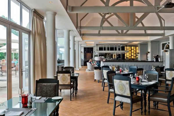 Fancourt-hotel-08-upscale-3.9x