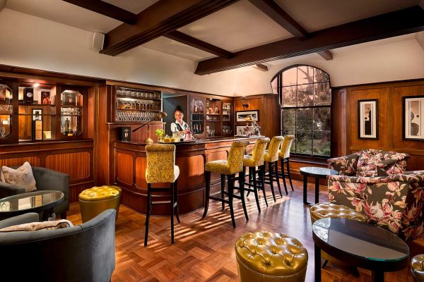 Fancourt-hotel-19-Montys-Bar