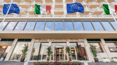 Hotel-Royal-Continental-Napoli-02