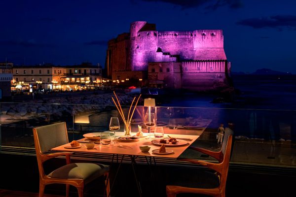 Hotel-Royal-Continental-Napoli-03