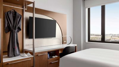 Marriott-New-York-JFK-Airport-07-2