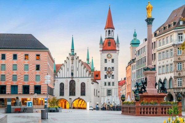 Munich-Germany-View-of-Marienplatz-square