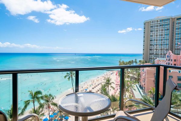 OUTRIGGER-Reef-Waikiki-Beach-Resort-08