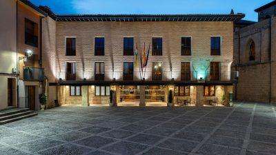 Parador_Santo_Domingo_de_la_Calzada_29_Exteriores