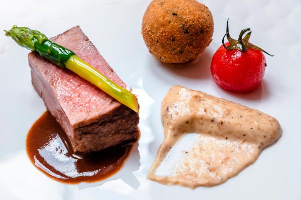 Savoy-Palace-22-vitela-de-leite-pur-trufado