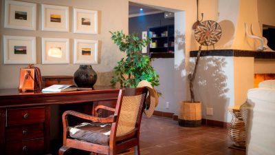 Shiduli-Safari-Lodge-01