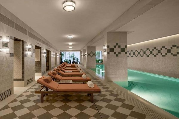 Stradom-House-Autograph-Collection-03