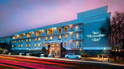 The-Commodore-Hotel-05