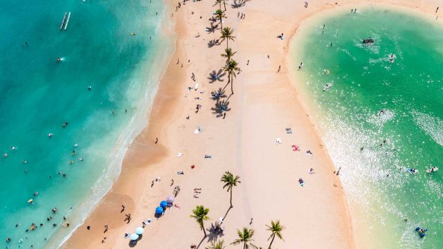 Waikiki-beach-Hawaii